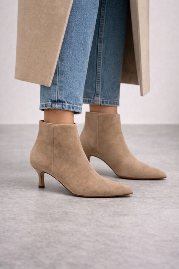 tronchetto-nuvia-donna-camoscio-beige-2 Nuvia Tronchetto Donna