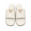 Emanuelle Vee Ciabatta Donna Bianca Intrecciata con Logo V Oro