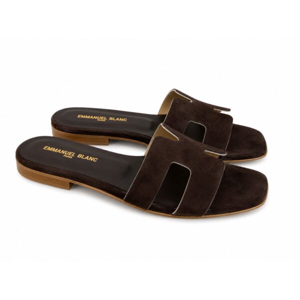 EC4860658AD79A718A374BBB252E640F_ Emanuel blanc ciabatte donna in vera pelle scamosciata
