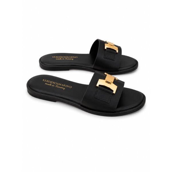 af55f0d6-2c58-4cbe-9f7f-1ed57f6cd5a3 Verderosmarino Ciabatte Donna in Vera Pelle con Maxi Fibbia Oro