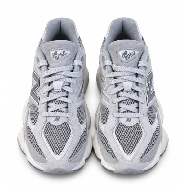 6CEEDE30554D75251656D9631D023FD7_ New balance u9060 sneakers donna grigie chunky in camoscio